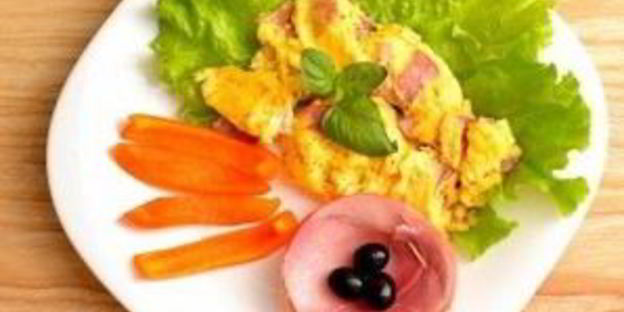 омлет без молока в микроволновке