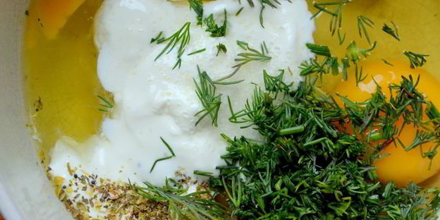 омлет на сметане с шампиньонами и кабачками