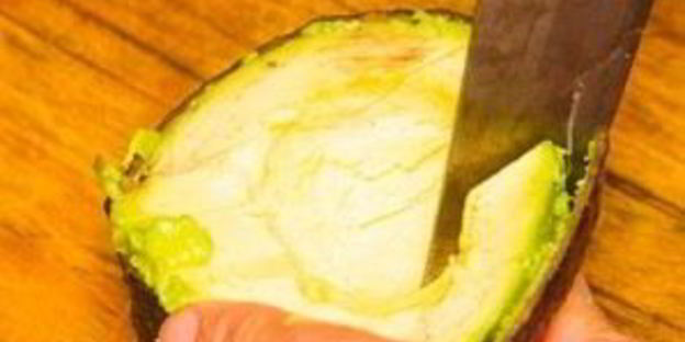 омлет с авокадо