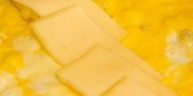 омлет с авокадо