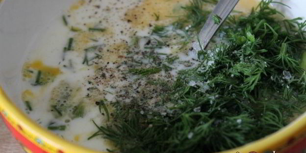 омлет с кабачком и зеленью