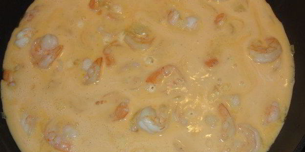 омлет с креветками