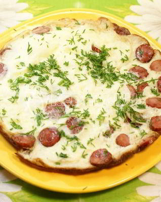 Омлет с охотничьей колбаской