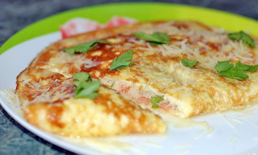 Рецепт омлета с перцем и помидорами