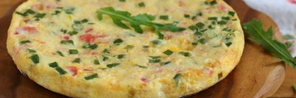 Омлет с помидорами в мультиварке