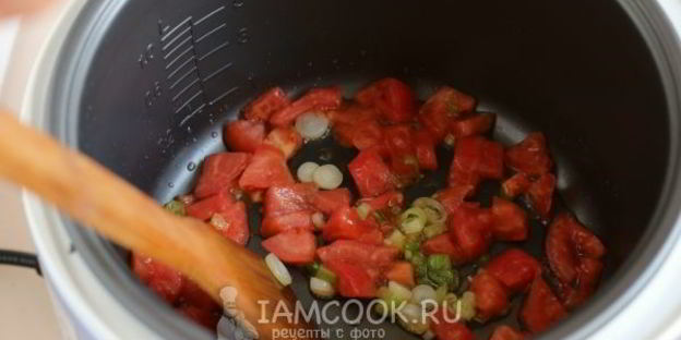 омлет с помидорами в мультиварке