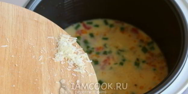 омлет с помидорами в мультиварке