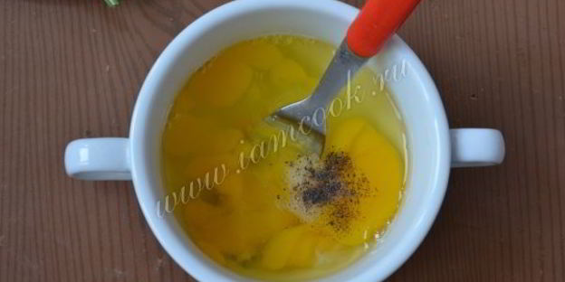 омлет с рукколой и овсяными хлопьями