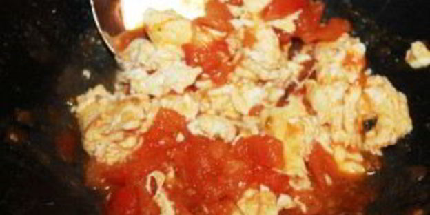 омлет в воке