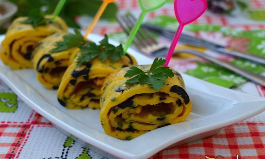 Рецепт рулета-омлета с маслинами в духовке