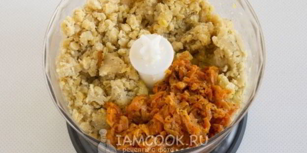 чечевичный паштет с морковью