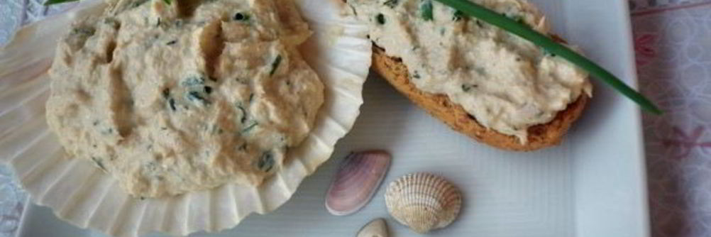 Фигуристый паштет из трески и творога