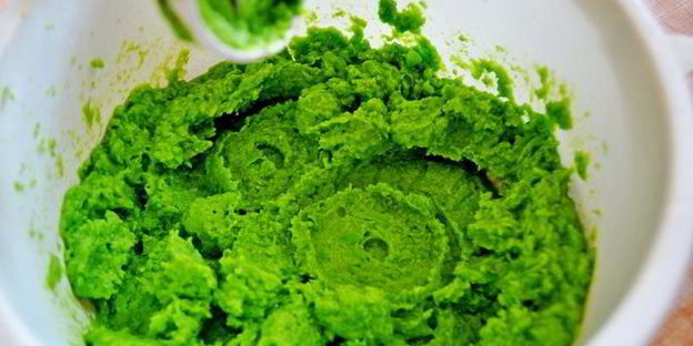 нежный паштет из зеленого горошка