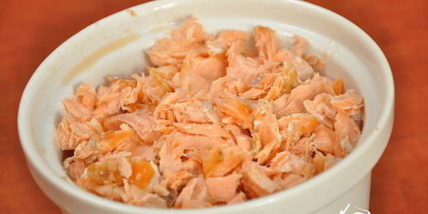 паштет из форели с икрой праздничный