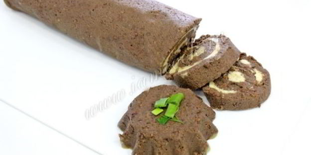 паштет из свиной печени с маслом и сливками