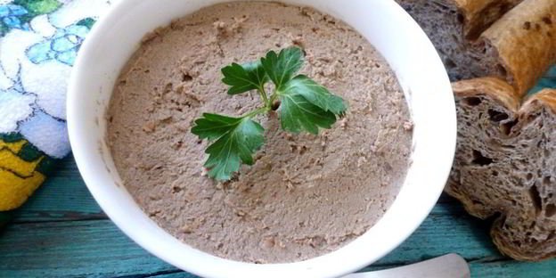 печеночный паштет с фасолью