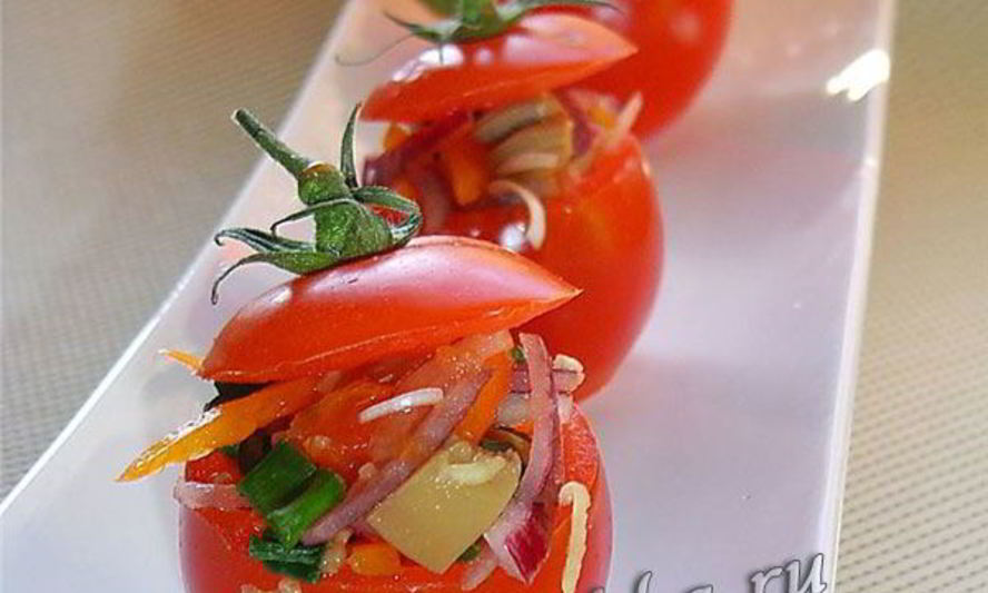 Рецепт помидоров, фаршированных овощами