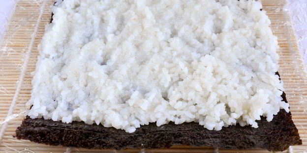 роллы с крабовыми палочками