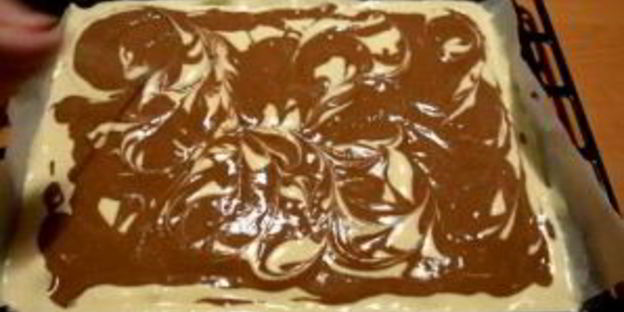 бисквитный рулет мраморный