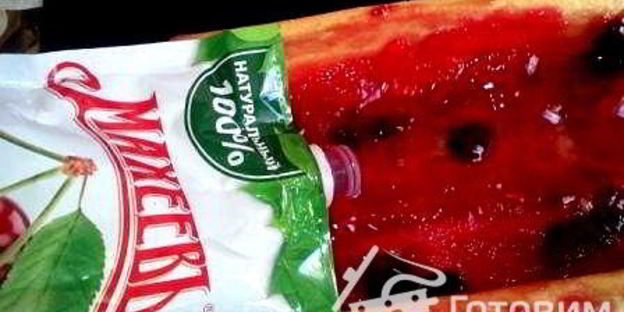 бисквитный рулет зимний