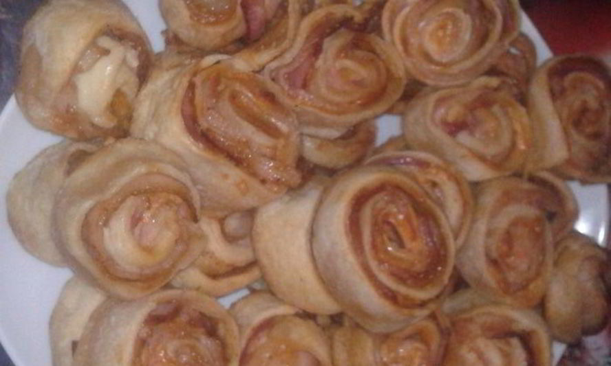 Рецепт быстрых закусочных рулетиков