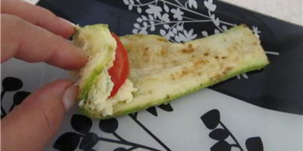 кабачковые рулетики