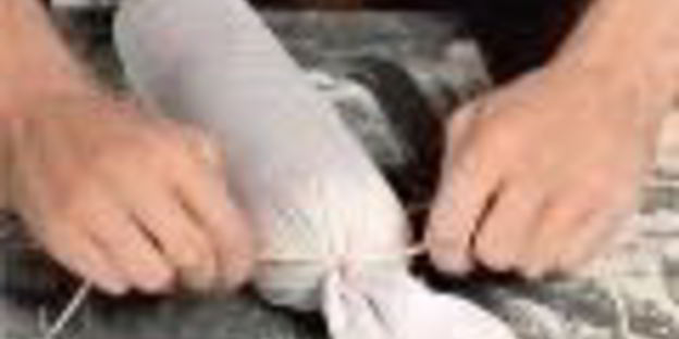 картофельный рулет со шпинатом и беконом