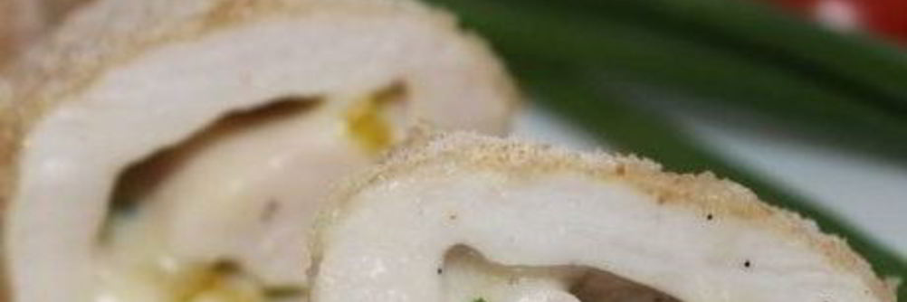 Куриные рулеты с сырной начинкой