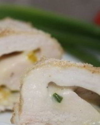 Куриные рулеты с сырной начинкой
