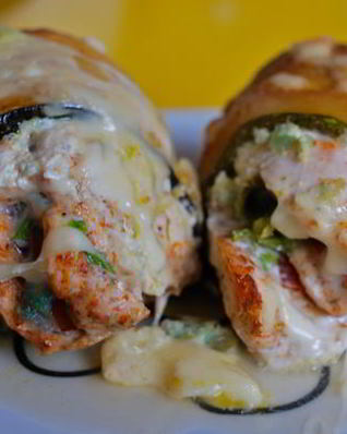 Куриные рулеты в сюртучках