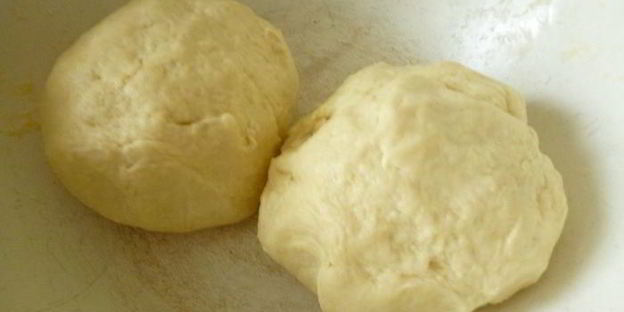 маина — еврейский праздничный рулет