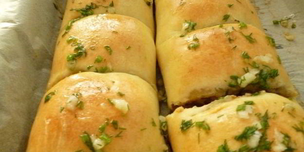 маина — еврейский праздничный рулет