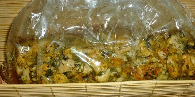 мраморный рулет из курицы