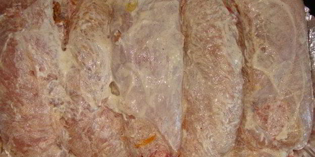 мясной рулет с сухофруктами