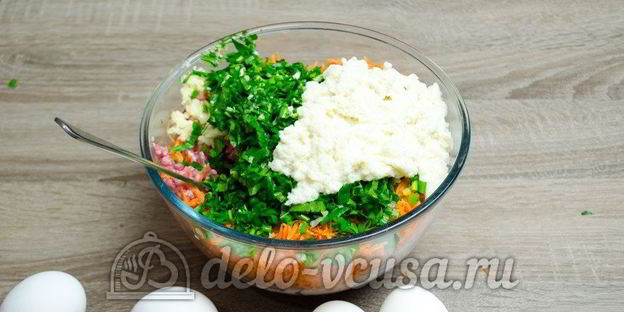 мясной рулет с яйцом