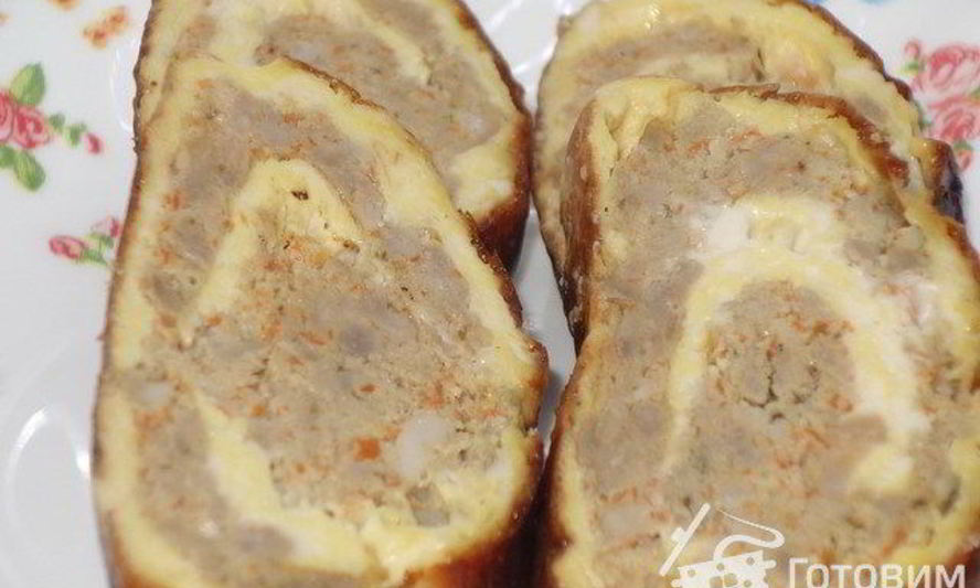 Рецепт мясного рулета в сырной корочке