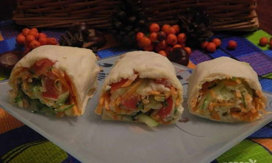 Рецепт овощного рулета из лаваша с адыгейским сыром