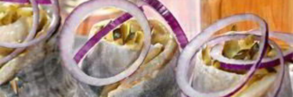 Рольмопсы — рулетики из сельди