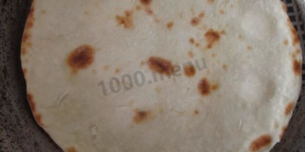 рулет из домашнего лаваша с начинкой