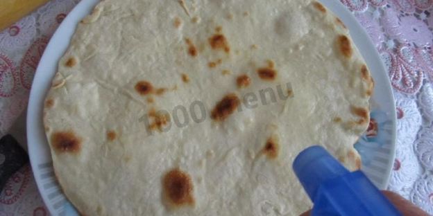 рулет из домашнего лаваша с начинкой