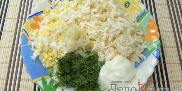 рулет из крабовых палочек