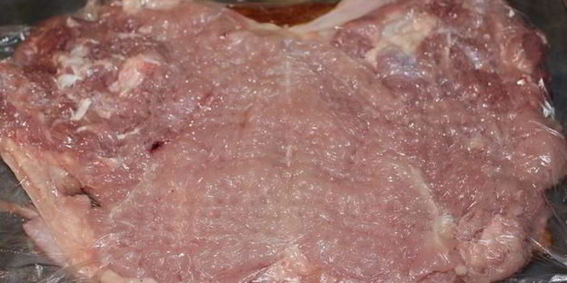 рулет из курицы с аджикой