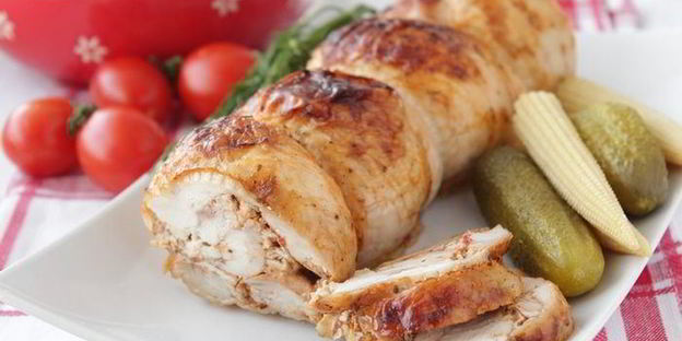 рулет из курицы с аджикой