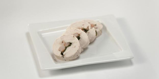 рулет из курицы с креветками
