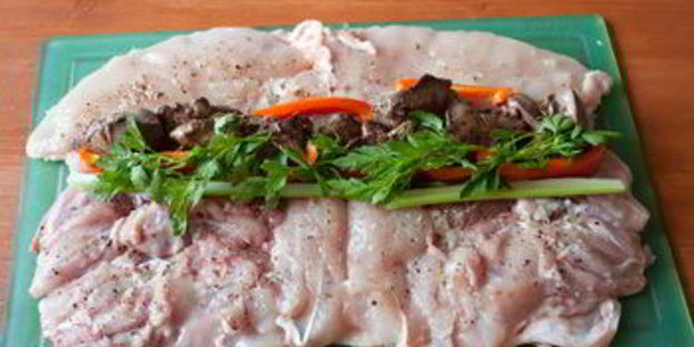 рулет из курицы с печенью