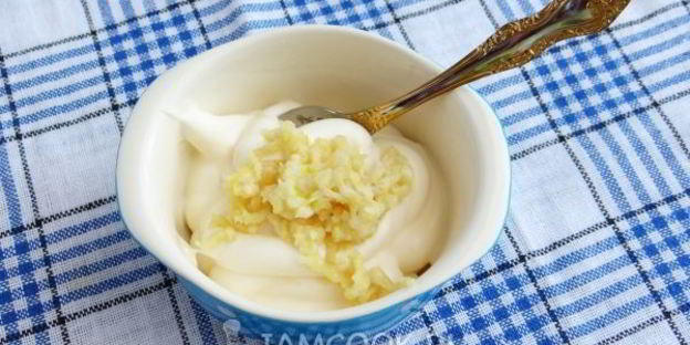 рулет из лаваша с консервированной рыбой