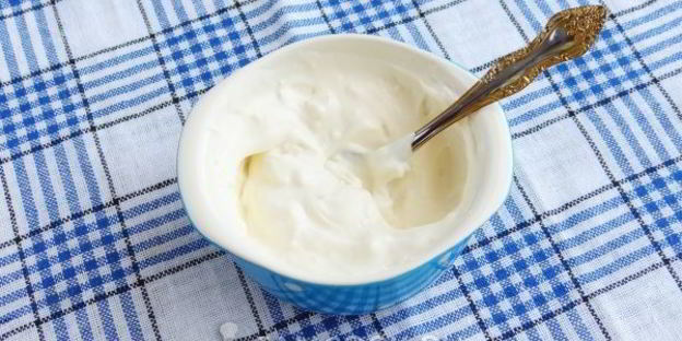 рулет из лаваша с консервированной рыбой