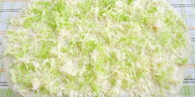 рулет из лаваша с консервированной рыбой