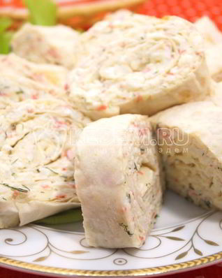 Рулет из лаваша с крабовыми палочками