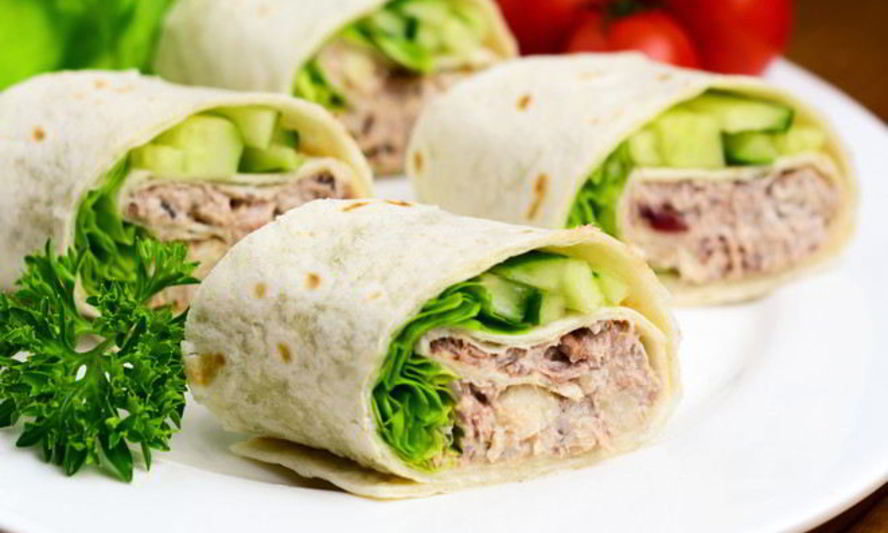 Рецепт рулета из лаваша с печенью трески